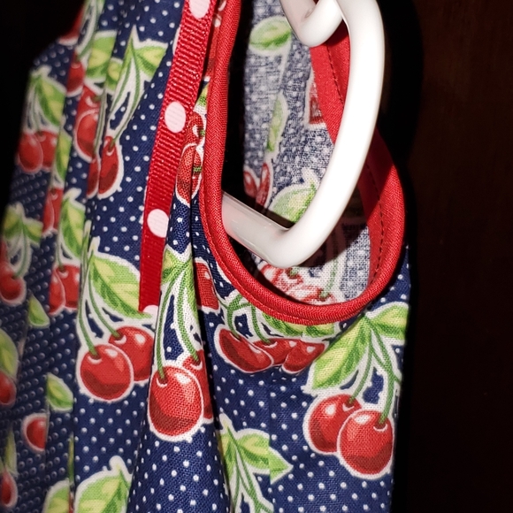 Baby cherry pattern dress - Picture 2 of 3
